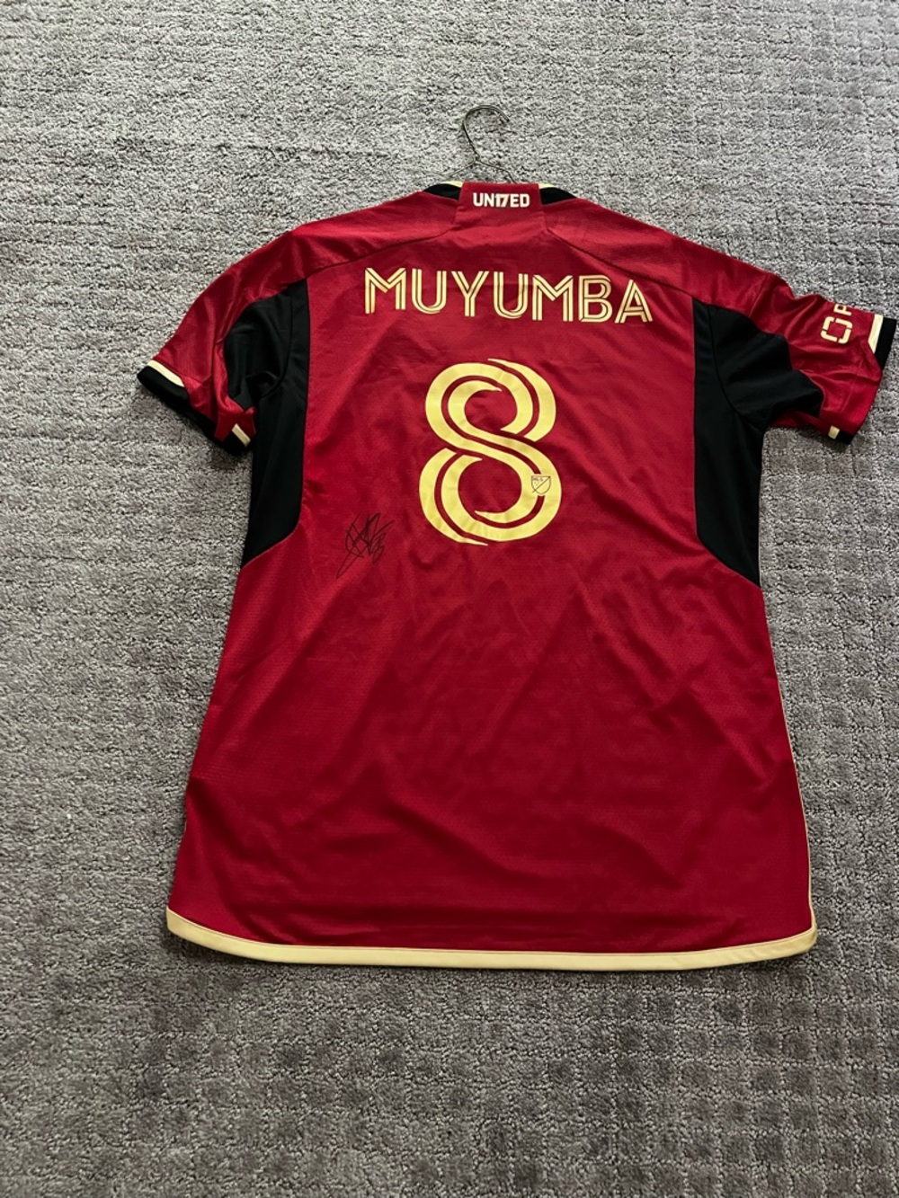 Red MUYUMBA #8 Short-Sleeve Soccer Jersey - United